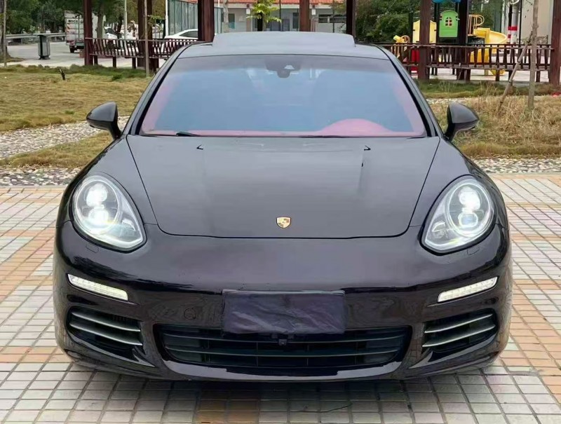 汕头14年保时捷帕拉梅拉1