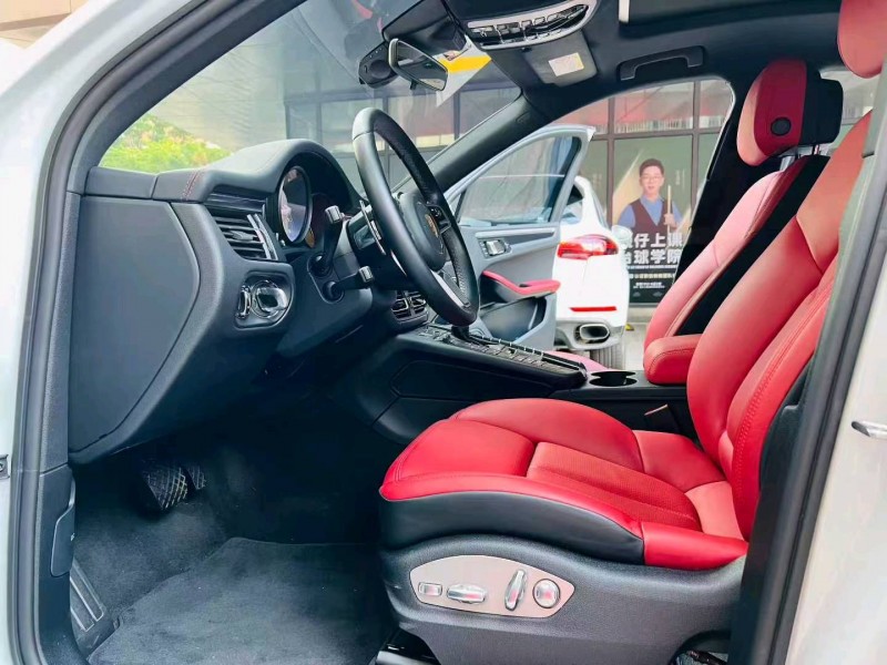 广州21年保时捷Macan5