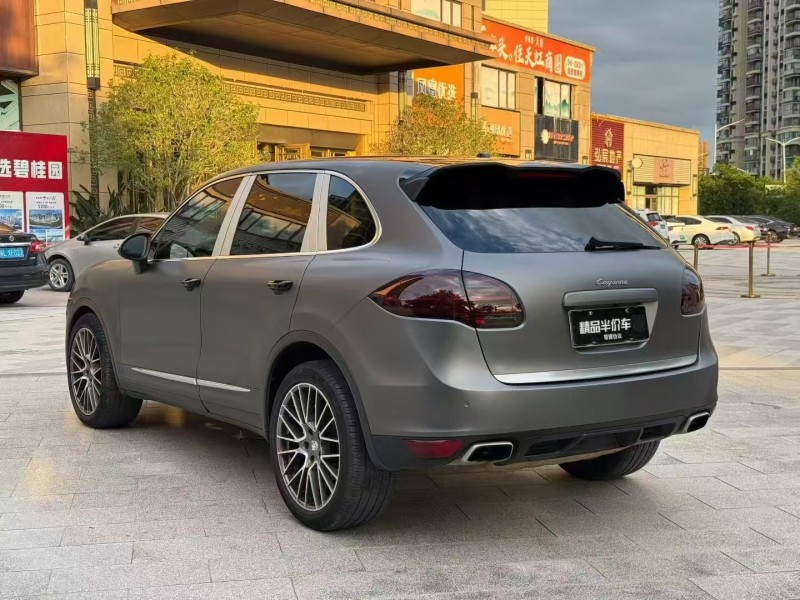 河源12年保时捷卡宴7