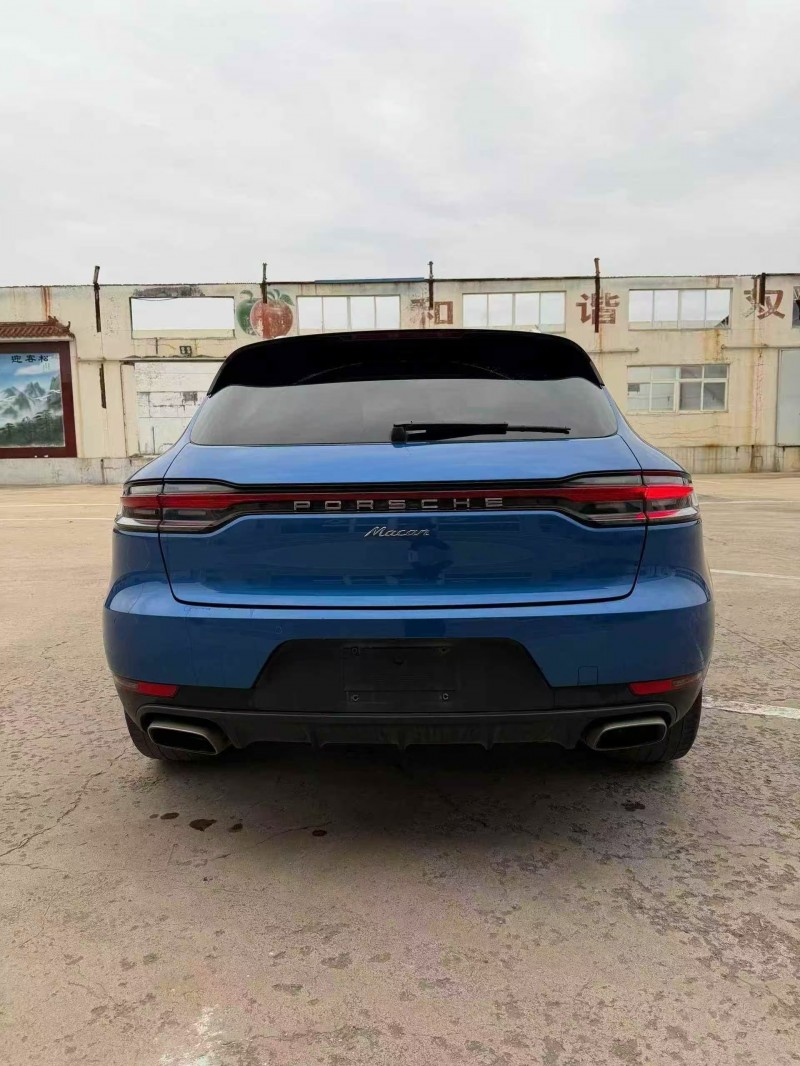 青岛20年保时捷Macan5