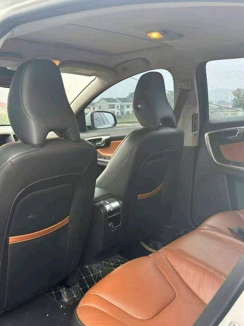 长沙19年沃尔沃S60L4