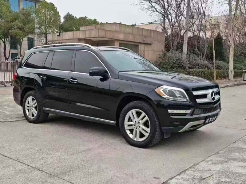 泰安16年奔驰GL2