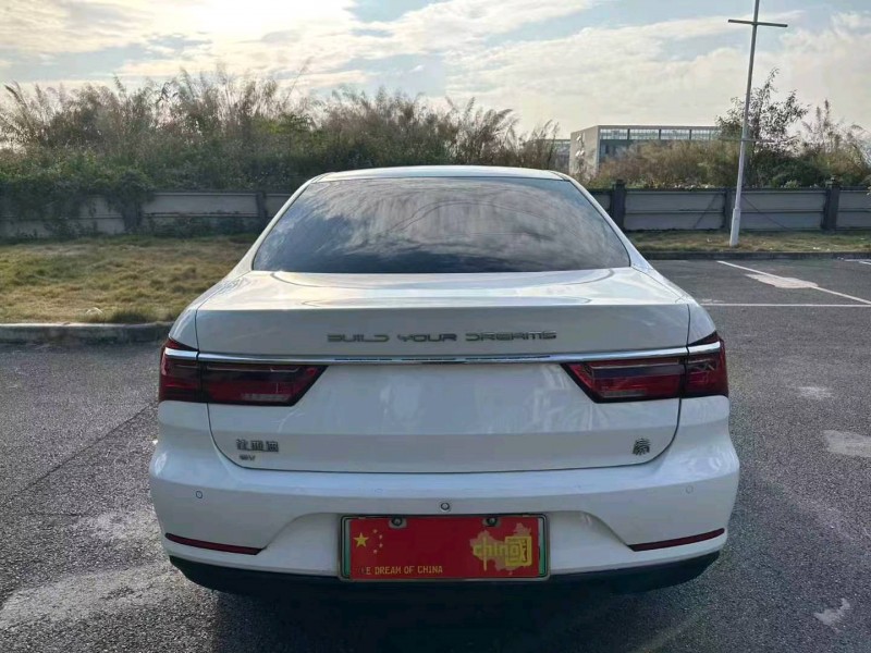 广州23年比亚迪秦4