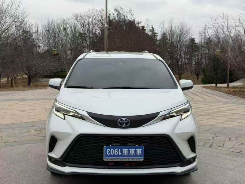 潍坊24年丰田格瑞维亚1