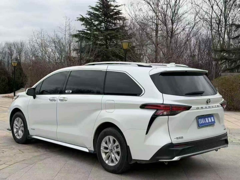 潍坊24年丰田格瑞维亚8