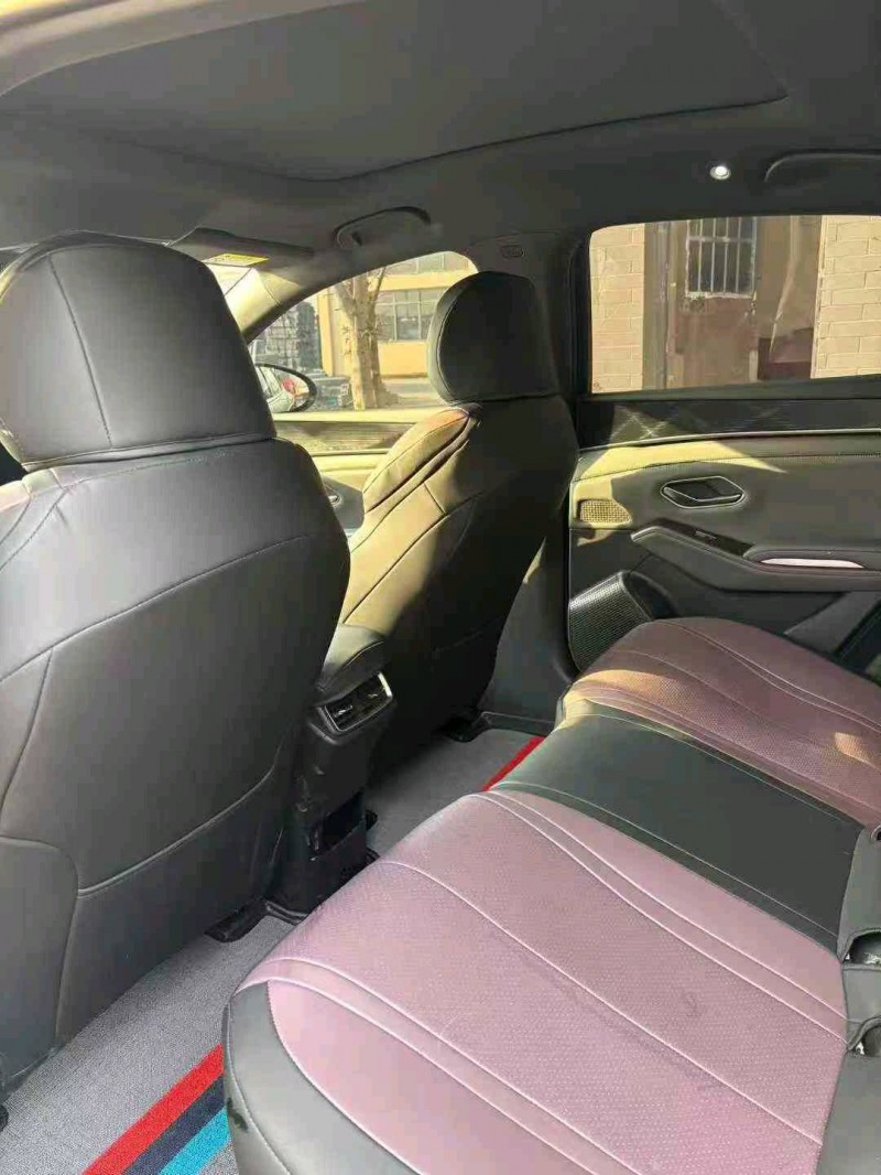 宜昌25年比亚迪秦5