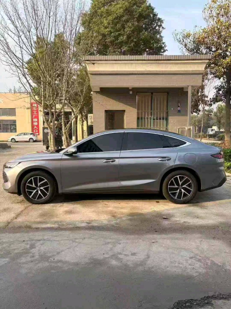 宜昌25年比亚迪秦6