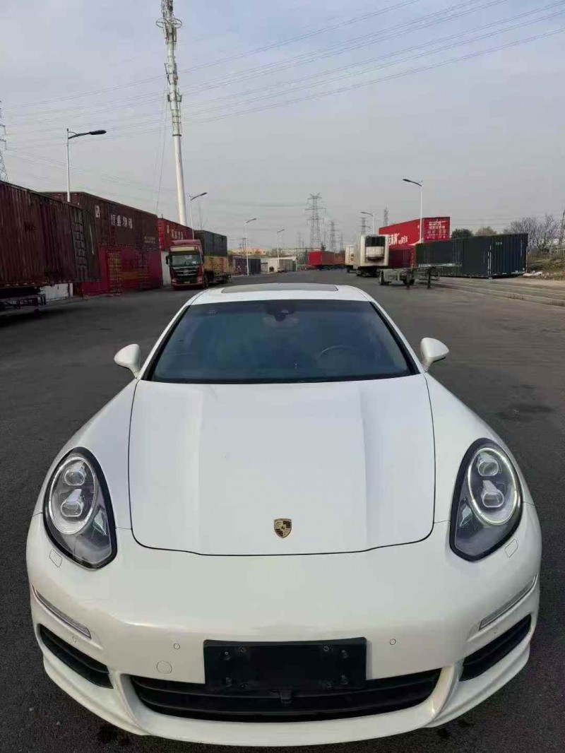 鄂州14年保时捷帕拉梅拉1