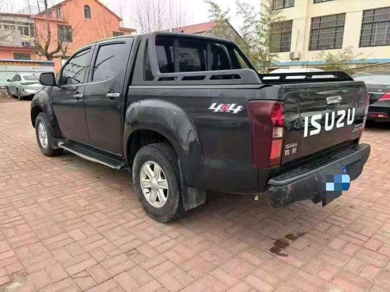 青岛23年五十铃铃拓5