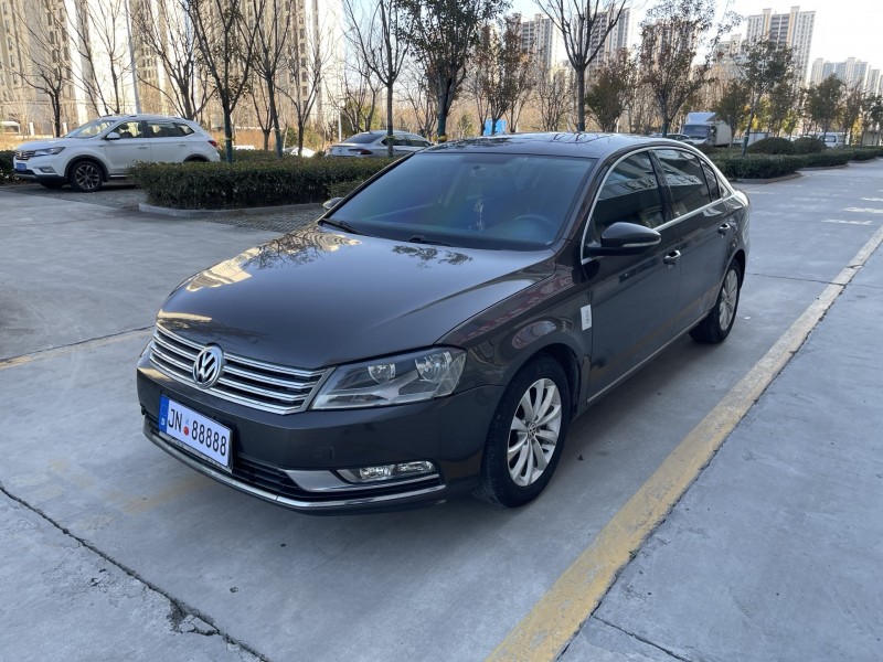 济宁16年大众迈腾2