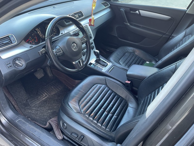 济宁16年大众迈腾5