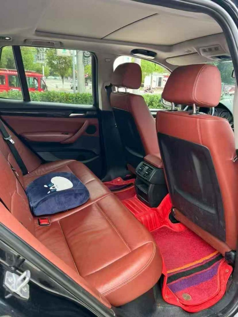 吉安13年宝马X33