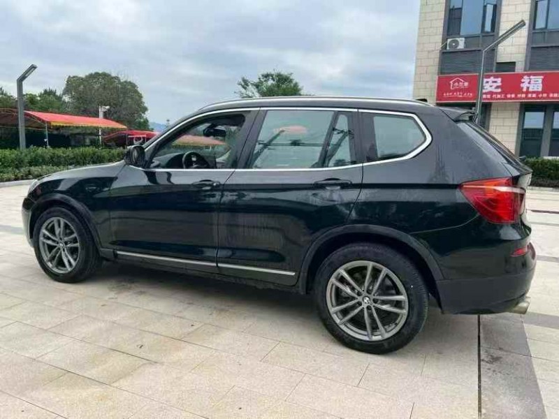 吉安13年宝马X38