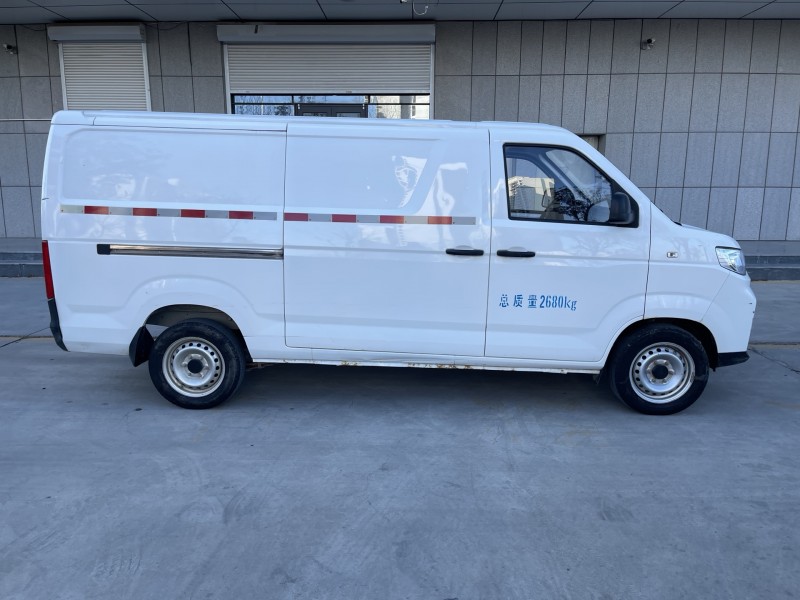 济宁23年奇瑞开瑞7