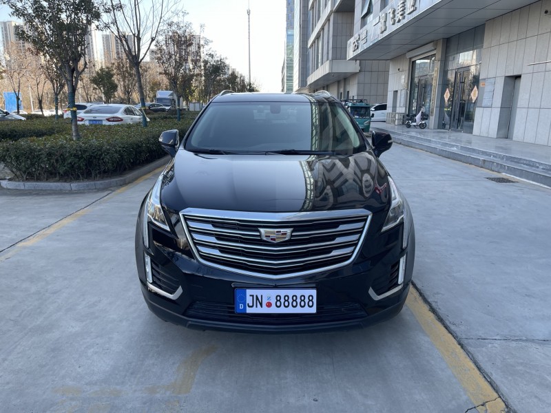 济宁17年凯迪拉克XT51
