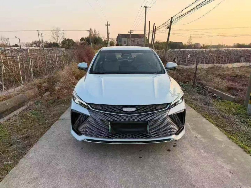 衢州23年吉利帝豪1