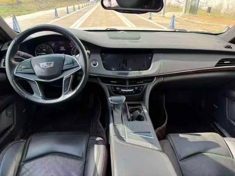 菏泽17年凯迪拉克CT64