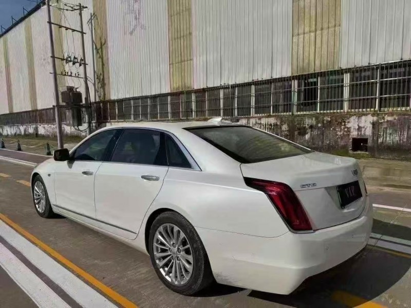 菏泽17年凯迪拉克CT68