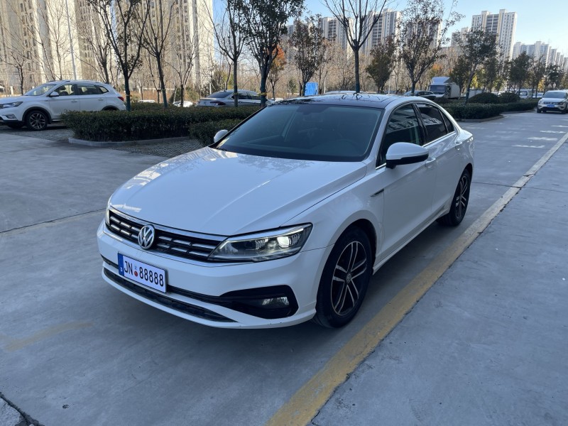 济宁20年大众凌渡3