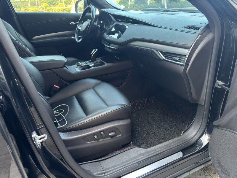 宜春20年凯迪拉克XT44