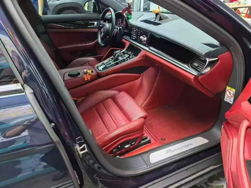 东莞22年保时捷帕拉梅拉4