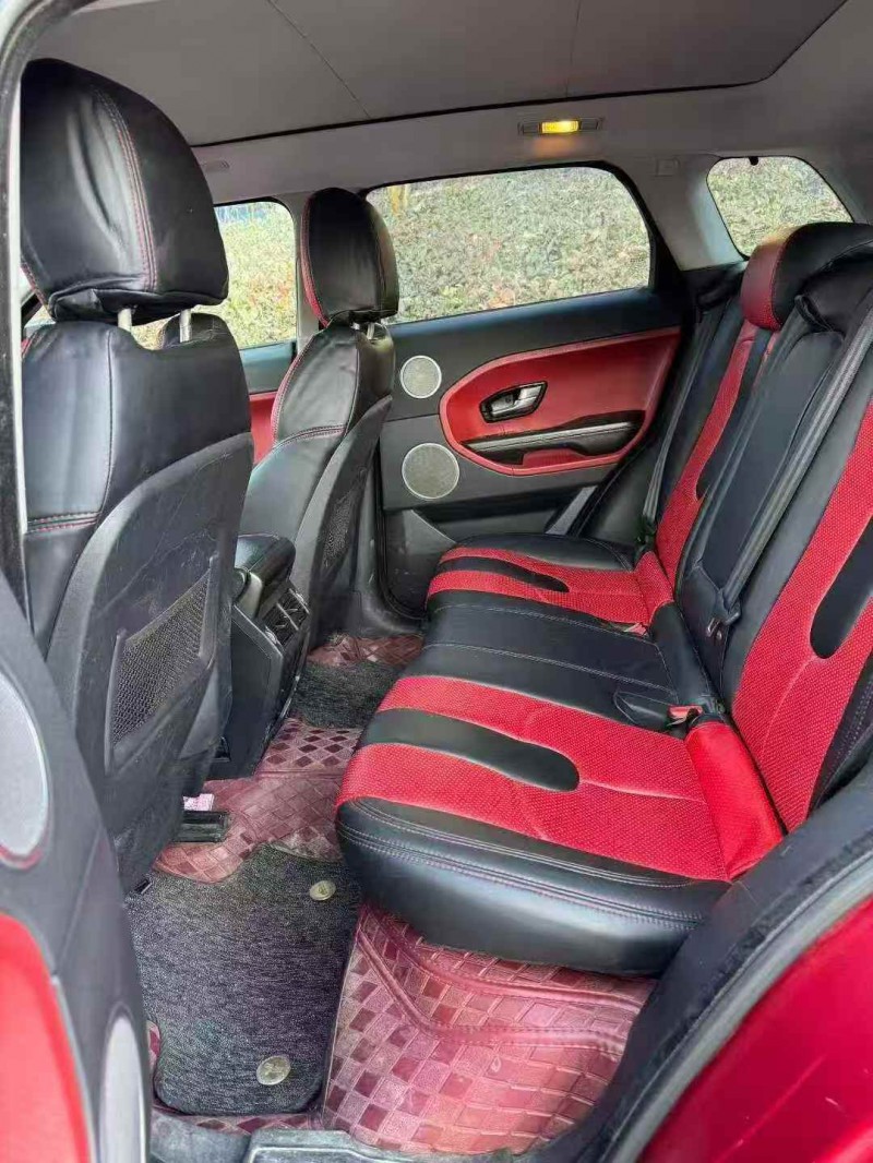 济宁14年路虎极光6