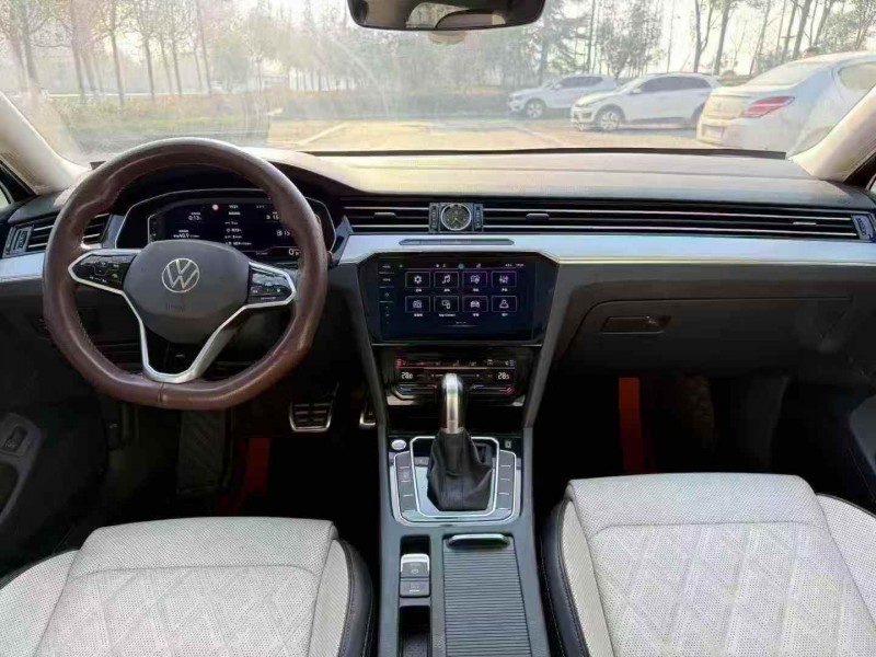 菏泽23年大众迈腾4