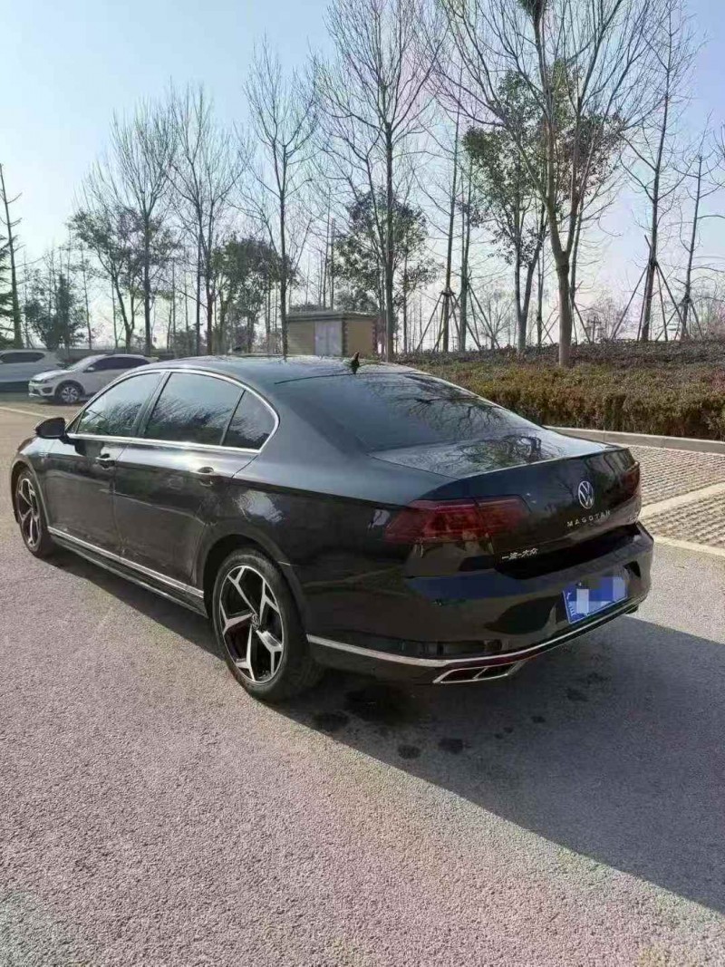 菏泽23年大众迈腾7