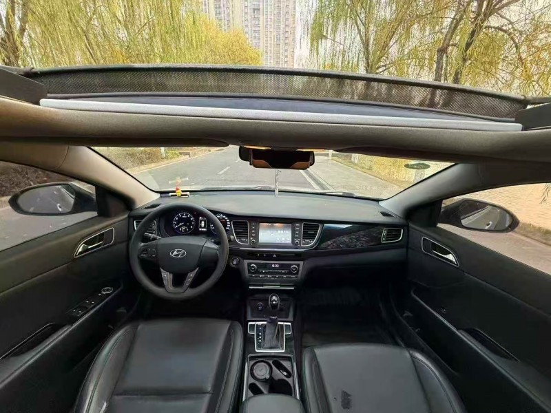 新余16年现代名图5