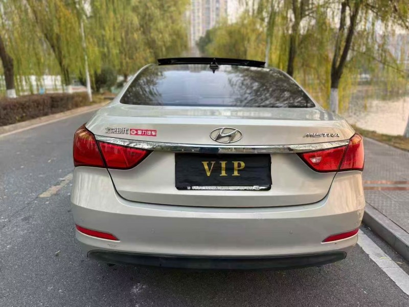 新余16年现代名图9