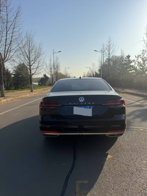 东营18年大众辉昂4