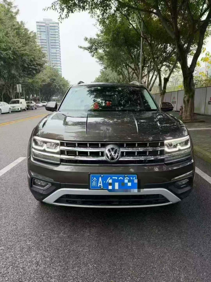 重庆18年大众途昂1