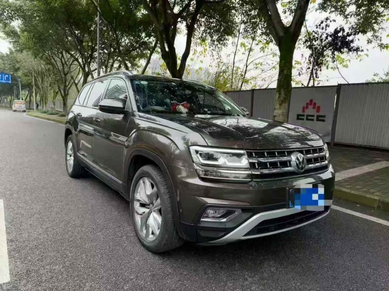 重庆18年大众途昂3