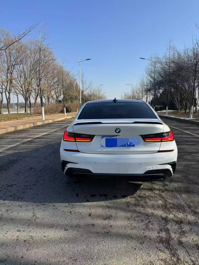 东营22年宝马3系4