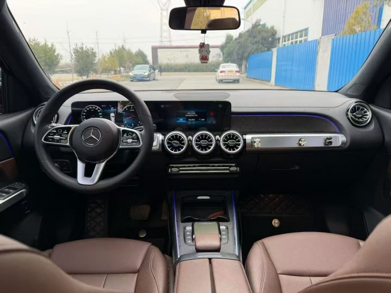 开封23年奔驰GLB5