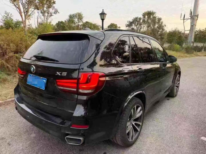 烟台19年宝马X54