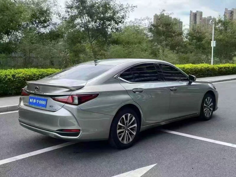 东莞24年雷克萨斯ES7