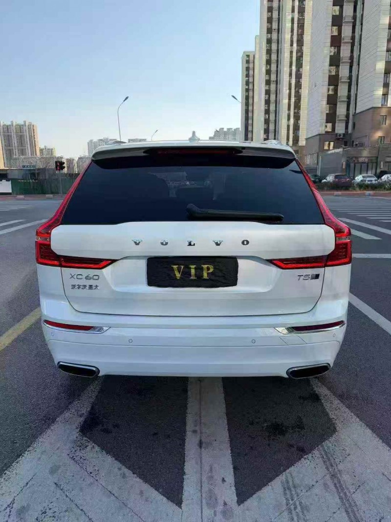 枣庄20年沃尔沃XC609