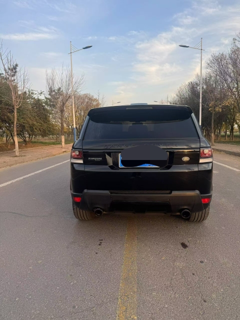 东营15年路虎揽胜运动4