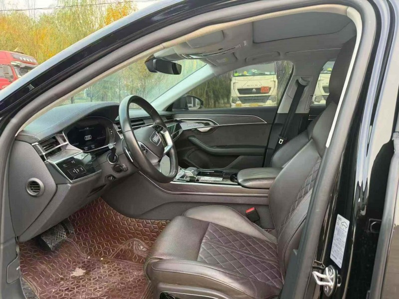 潍坊22年奥迪A8L6