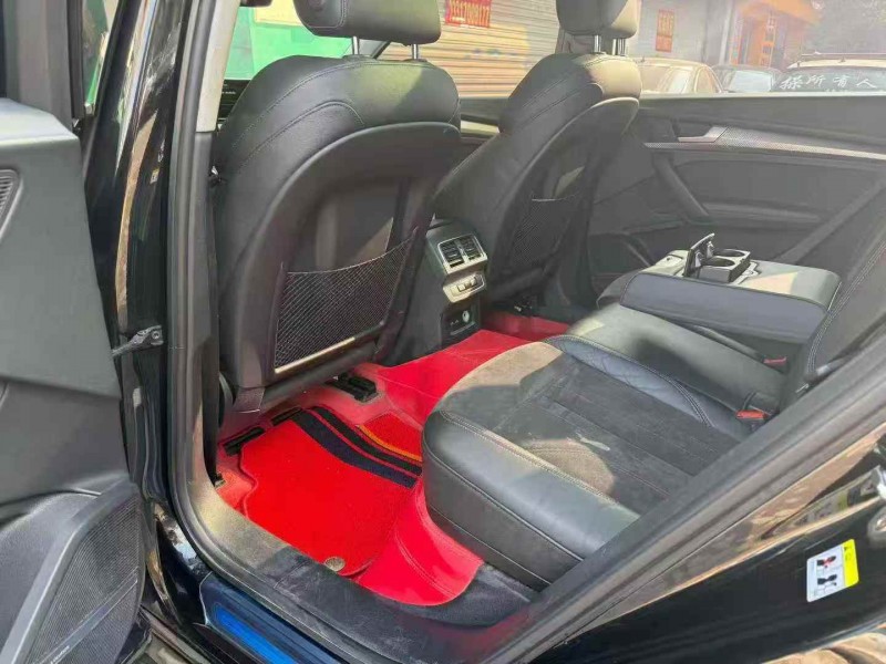 南昌21年奥迪Q56