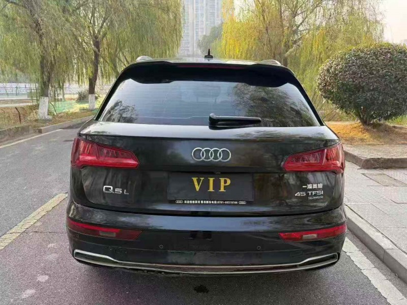 南昌21年奥迪Q58