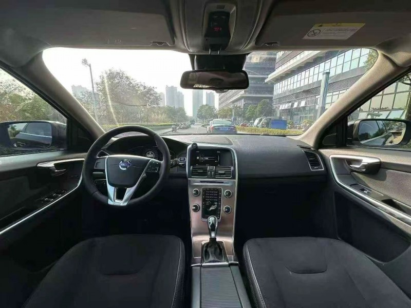 东莞16年沃尔沃XC606
