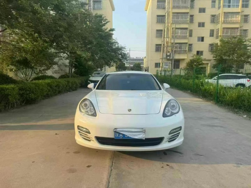 徐州13年保时捷帕拉梅拉1