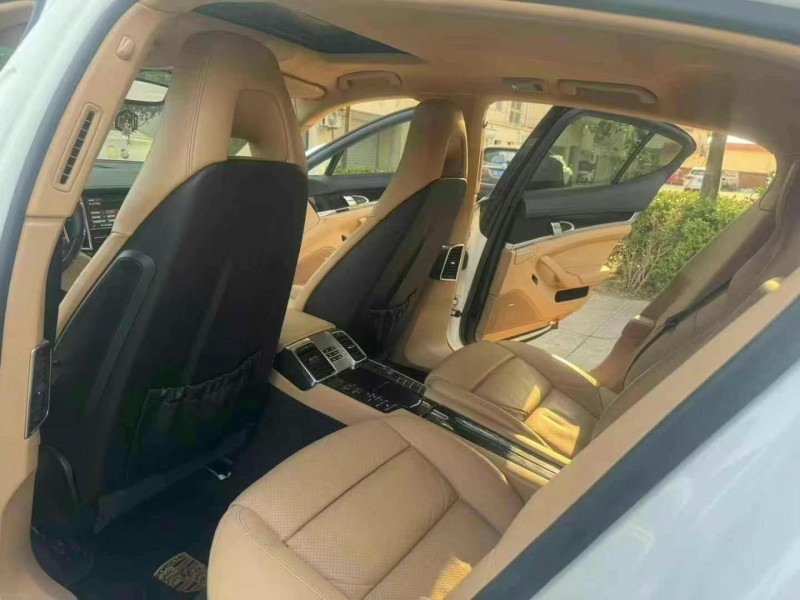 徐州13年保时捷帕拉梅拉4