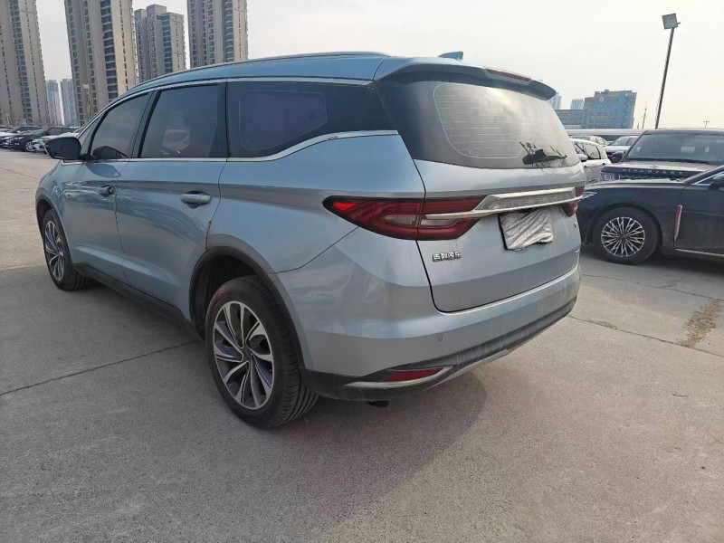 东营20年吉利嘉际3