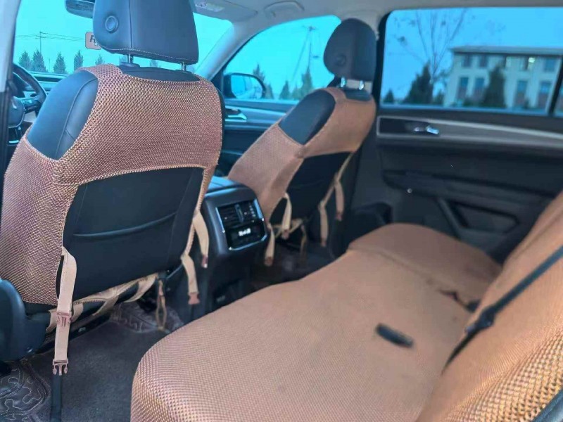 张家口18年大众途昂4