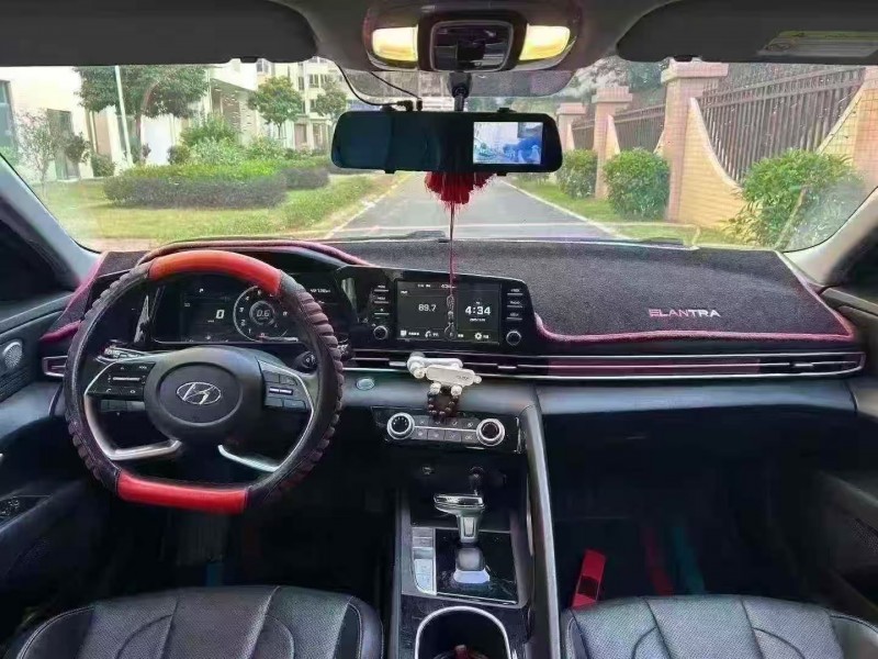 东莞21年现代伊兰特3