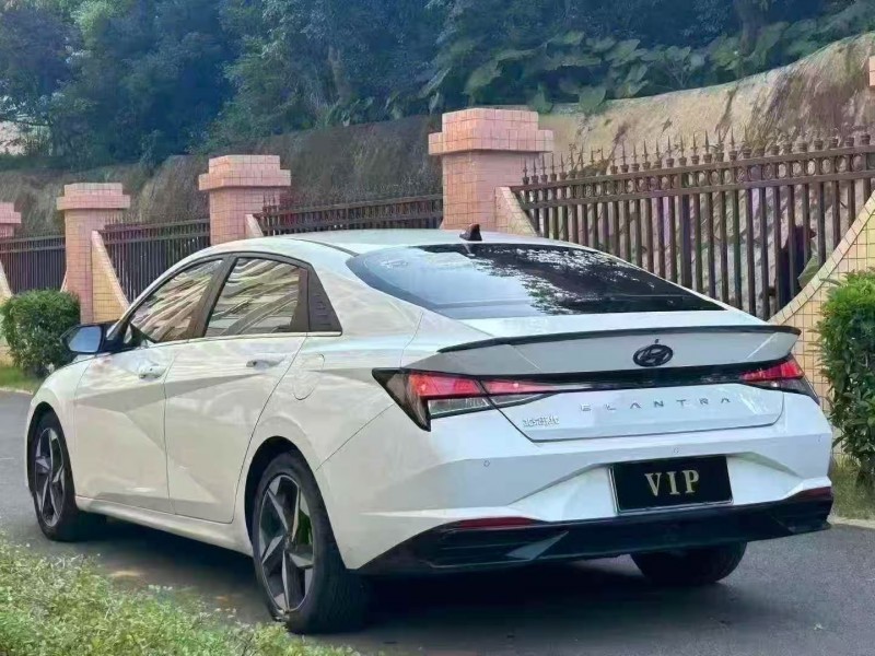 东莞21年现代伊兰特6