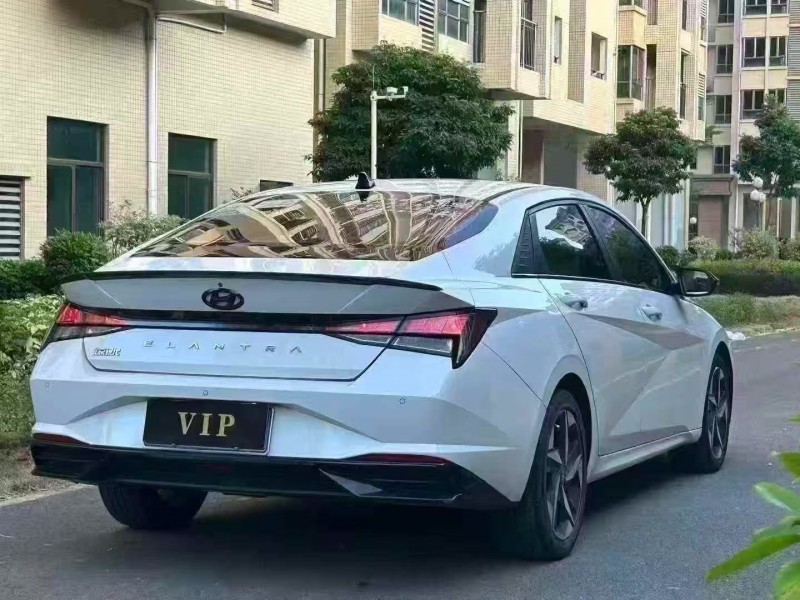 东莞21年现代伊兰特8